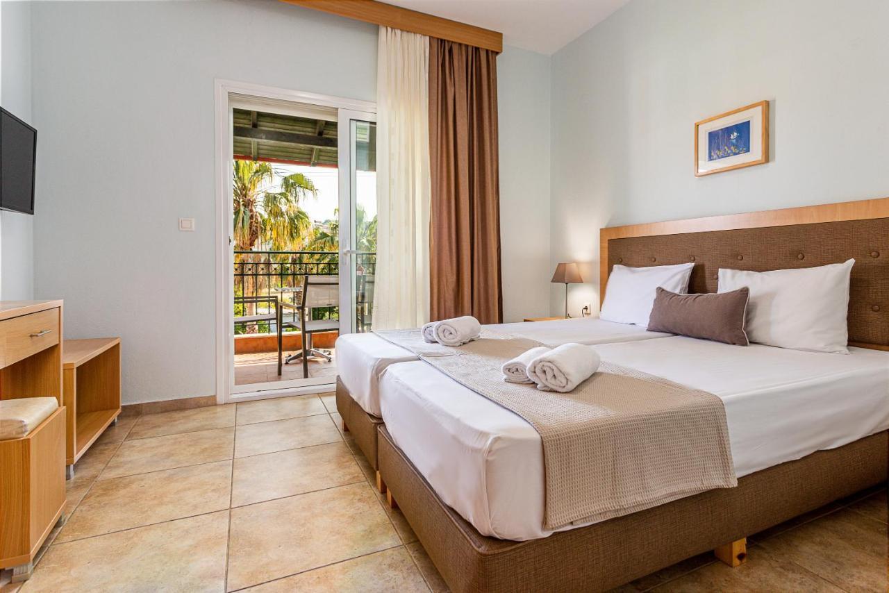 Aloni Hotel Pefkochori Luaran gambar